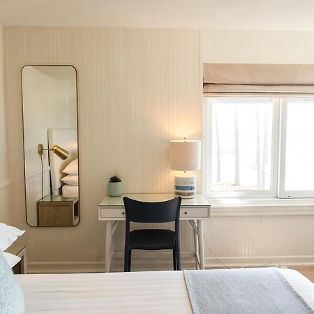 Newport Beach Hotel Bagian luar foto