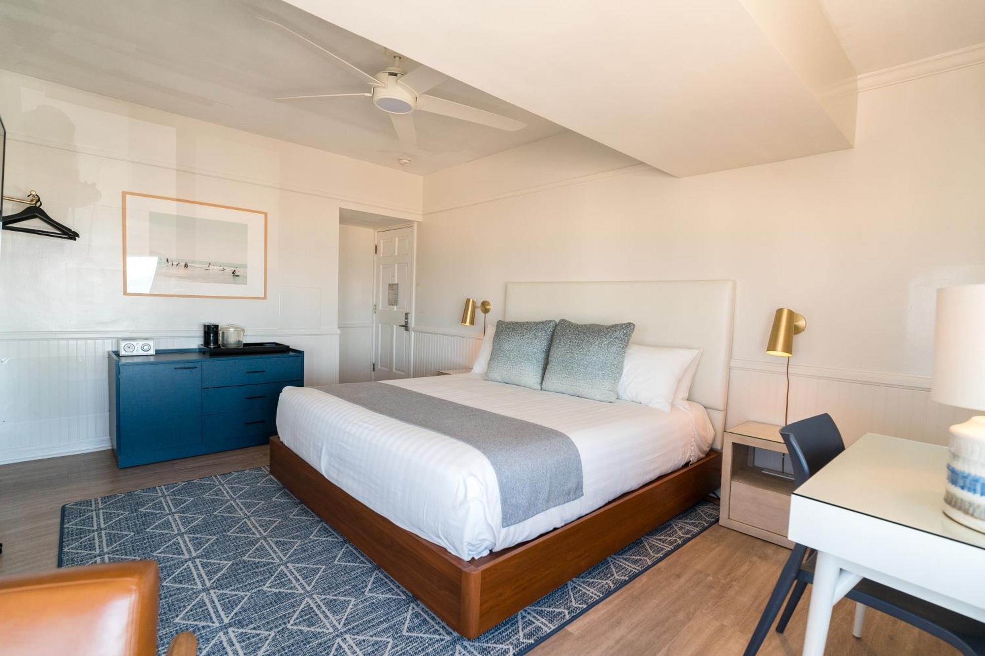 Newport Beach Hotel Bagian luar foto