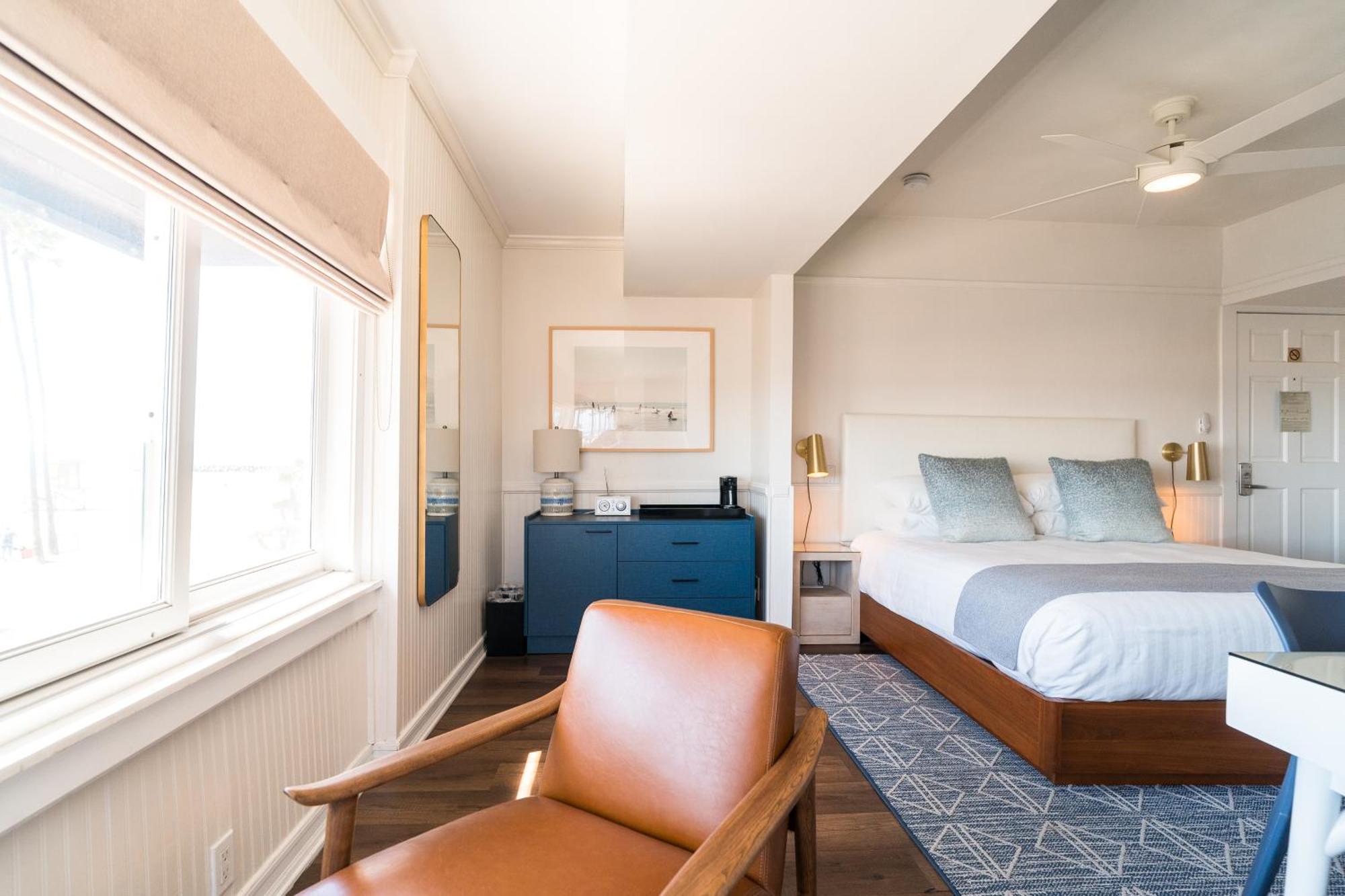 Newport Beach Hotel Bagian luar foto