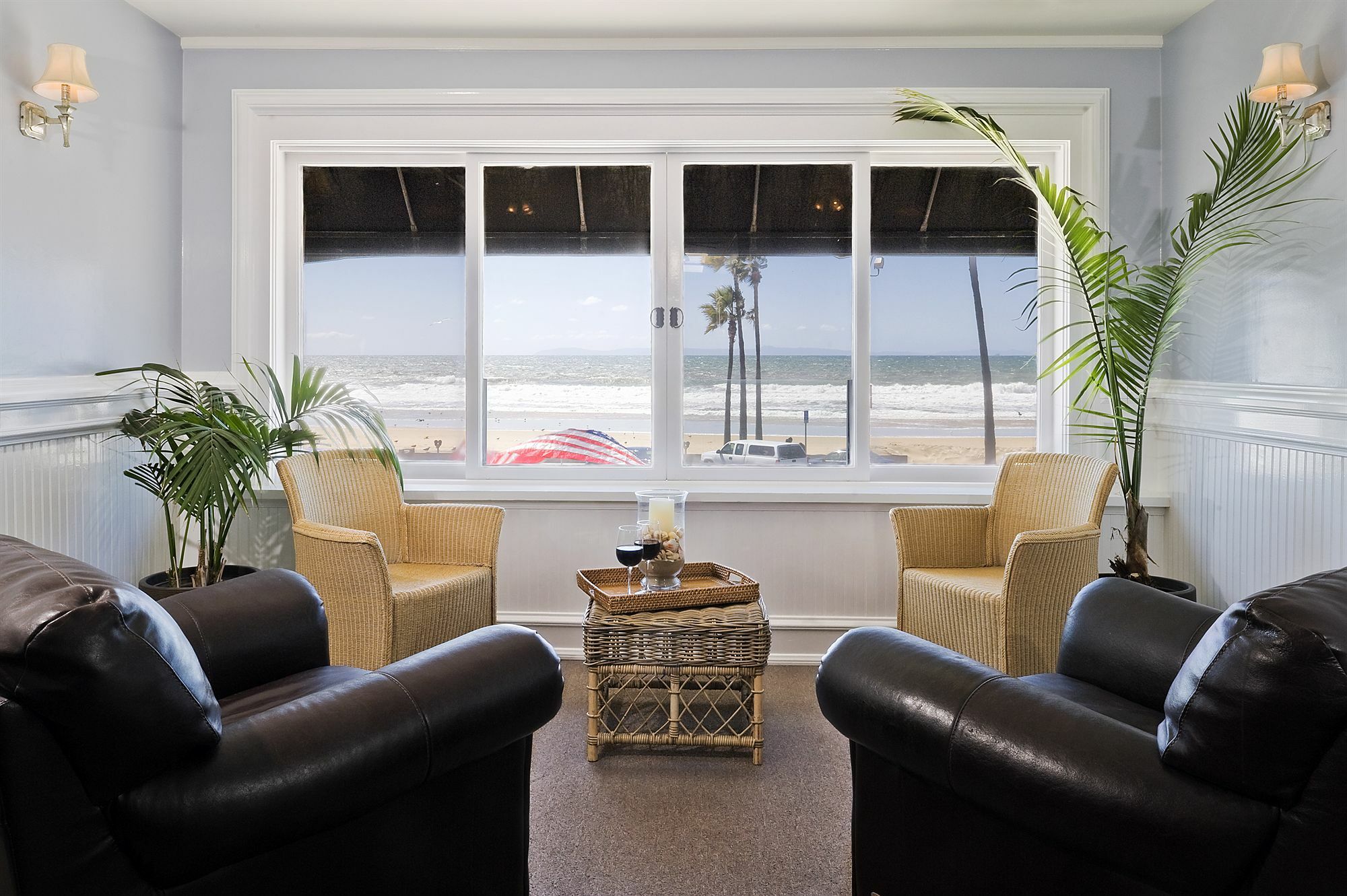 Newport Beach Hotel Bagian luar foto